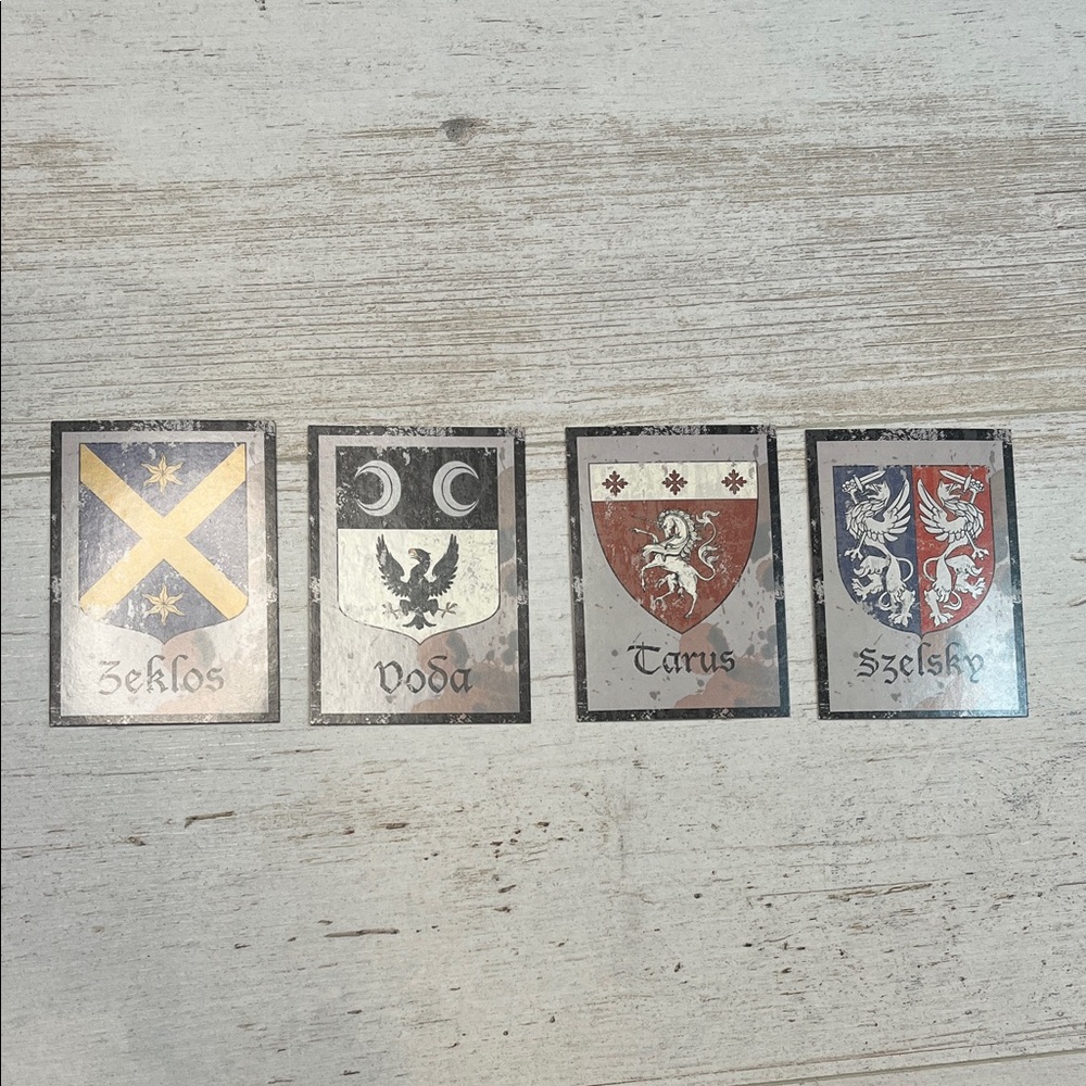 Vampire Academy Blood Sisters Set of Four Family Crest Trading Cards